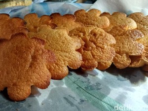 Kembang Waru Kue Jadul Khas Kotagede Sarat Filosofi Jawa