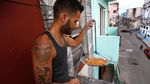 Melihat Proses Pembuatan Pizza Unik di Kuba