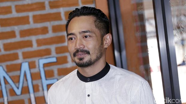 Pacar Baru Marshanda, Dul Pilih Berdoa di Masjid untuk Rayakan Ultah