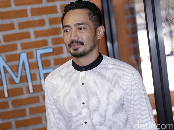 Yama Carlos Buka Suara soal Tudingan Bawa Kabur Anak dari Istri