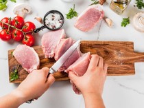 Cegah Salmonella dan E. Coli, Begini Cara Aman Mencuci dan Mengolah Daging