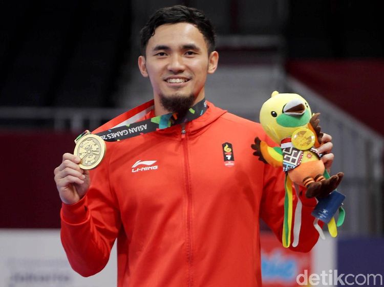 Senyum Kemenangan Hulaefi Usai Meraih Medali Perunggu