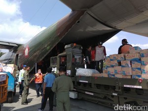 Lanud Abd Saleh Kembali Kirim Bantuan Korban Gempa Lombok