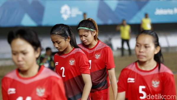 Sudah Main Bertahan, Timnas Putri Indonesia Tetap Digebuk Korsel 0-12 Sudah Main Bertahan, Timnas Putri Indonesia Tetap Digebuk Korsel 0-12