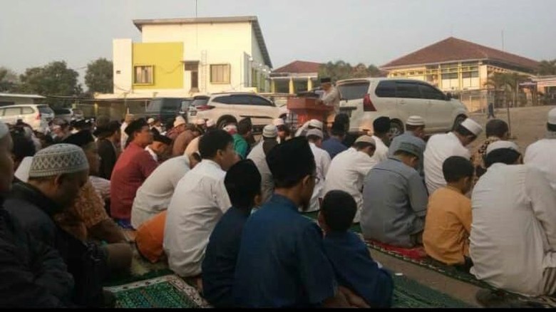 Rumah Sakit Milik Pemerintah di Jember Gelar Salat Id Rumah Sakit Milik Pemerintah di Jember Gelar Salat Id