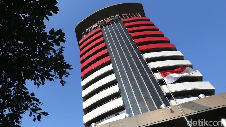 KPK Panggil 8 Anggota DPRD Lampung Tengah KPK Panggil 8 Anggota DPRD Lampung Tengah