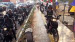 Lagi! Pengendara Motor Jajah Jalur Trotoar