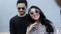 Dewi menceritakan suaminya yang diibaratkan seperti macan liar. Pool/Palevi S/detikFoto.