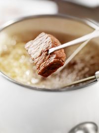 3 Chef Ini Punya Tips Jitu untuk Mengolah Daging Sapi dan Kambing Agar Empuk