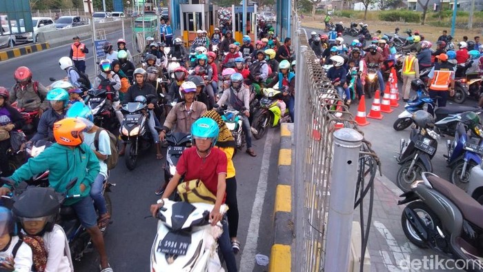 tradisi toron di madura