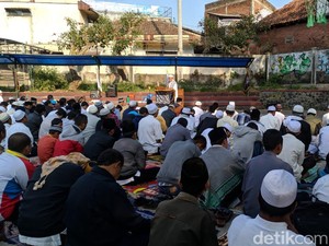 Umat Islam di Garut Salat Idul Adha Hari Ini di SOR Kerkhof