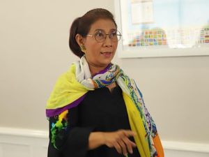 Bak Model, Susi Pamer Busana Bermotif Asian Games 2018