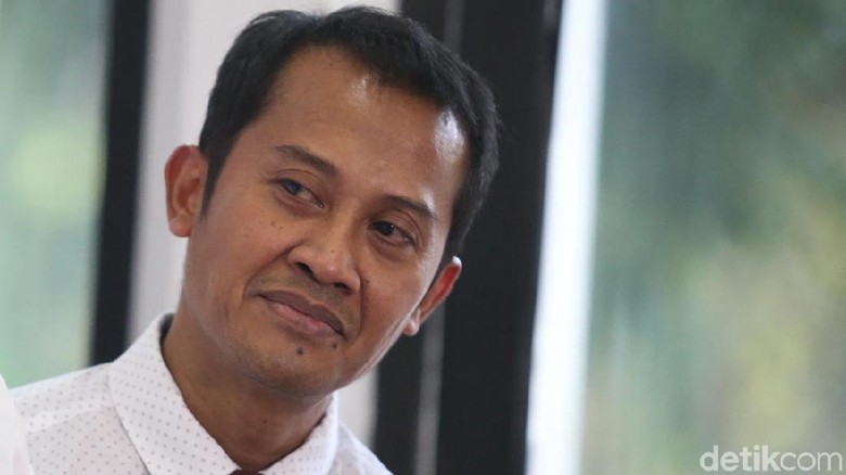 TKN Bantah Jokowi Bohong: Pak Amien Rais Cari Sensasi! TKN Bantah Jokowi Bohong: Pak Amien Rais Cari Sensasi!