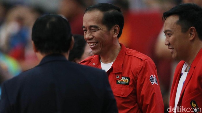 Jokowi Belum Terima Surat Permohonan Bertemu dari Prabowo-Sandi