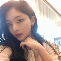 Jella merupakan seorang beauty vlogger yang membangun channel Youtubenya sejak 2017. Foto: Instagram