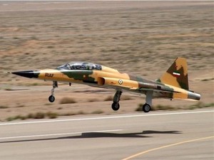 Iran Pamerkan Kowsar, Jet Tempur Terbaru Buatan Dalam Negeri