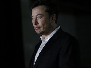 Kalah Melawan SEC, Elon Musk Mundur dari Tesla