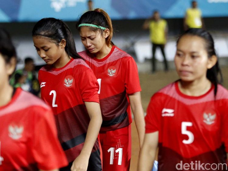 Air Mata Timnas Wanita Usai Dibantai 0-12 oleh Korea