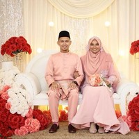 Siti Aishah rupanya menerima Hazim sebagai teman hidupnya setelah melihat keikhlasan dan kesungguhannya. Foto: Facebook Rafi Rahman