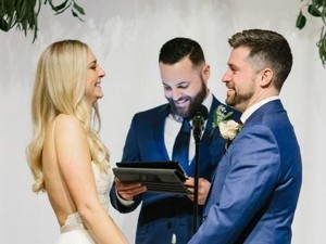 Pengantin Dihujat karena Minta Tamu Pernikahannya Kerjakan Soal Matematika