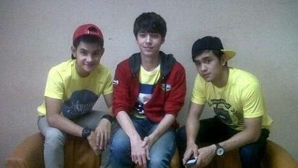 Yay! The Junas Monkey Come Back Yay! The Junas Monkey Come Back