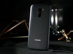 Melihat Lebih Dekat Pocophone F1 Jagoan Baru Xiaomi