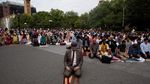 Ketika Umat Muslim AS Salat Idul Adha di Washington Square Park