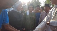 Susi juga menggunakan kacamata bulat dan kain penutup kepala. Istimewa/Dok. KKP.