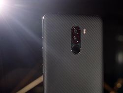 Melihat Lebih Dekat Pocophone F1 Jagoan Baru Xiaomi