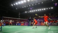 Dengan kemenangan ini, China berhak meraih medali emas bulutangkis beregu putra Asian Games 2018.