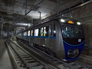 Heboh Selebgram Injak Kursi, MRT: Mereka Diundang Pemprov DKI