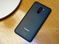 Melihat Lebih Dekat Pocophone F1 Jagoan Baru Xiaomi