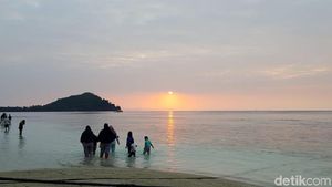 Foto: Asyiknya Pagi di Pulau Pahawang, Jadi Ingin Liburan Terus