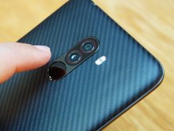 Melihat Lebih Dekat Pocophone F1 Jagoan Baru Xiaomi