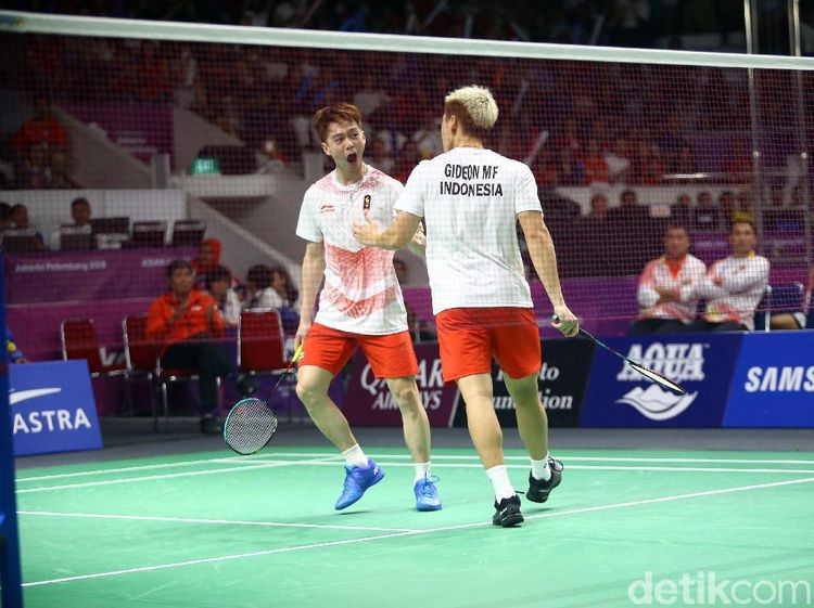 Kevin/Marcus Kalahkan Li Junhui/Liu Yuchen
