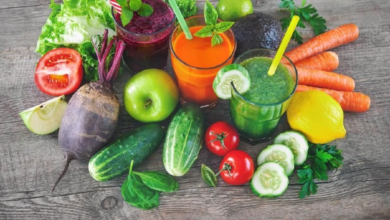 Lama Menyimpan Buah dan Sayur di Kulkas/ Foto: Istock Lama Menyimpan Buah dan Sayur di Kulkas/ Foto: Istock