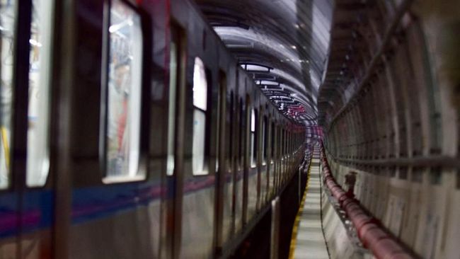 Hore, Kereta MRT Jakarta Sudah Sampai di Terowongan Bundaran HI!