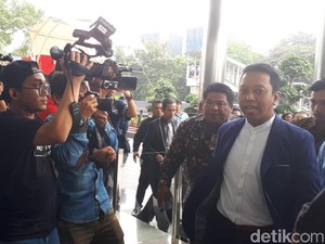 Ketum PPP Penuhi Panggilan KPK Jadi Saksi Kasus Mafia Anggaran