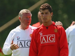Wenger Kenang Lagi Momen Gagal Rekrut Ronaldo di Arsenal