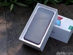 Unboxing Oppo F9, Ponsel yang Tak Sekadar Selfie