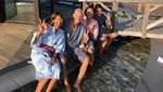 Gaya Liburan Atlet Voli Pantai Imut Jepang, Akiko Hasegawa