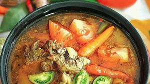 Slurpp, Segarnya Asem-asem Daging Punya Netizen Ini Bikin Ngiler!