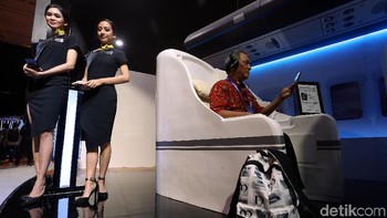 Kamera utamanya berukuran 12 MP dengan aperture f/1,5 dan f/2.4, dual pixel PDAF dan OIS.  Foto: detikINET/Rengga Sancaya
