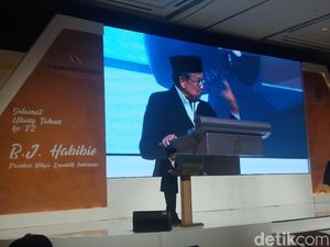 Boediono hingga Menlu Retno Hadiri Ultah Habibie Ke-82