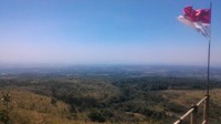 Bukit lambosir adalah bagian dari Taman Nasional Gunung Ciremai yang berada di ketinggian 800 meter di atas permukaan laut. Penamaan nama Lambosir diambil dari daging bagian dalam yang nikmat. Foto: (Rizal Kurniawa/dTraveler)
