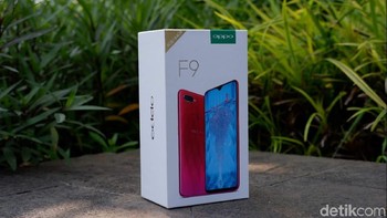 Inilah Oppo F9. Foto: Adi Fida Rahman/detikINET