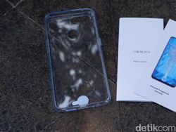 Unboxing Oppo F9, Ponsel yang Tak Sekadar Selfie