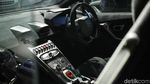 Banteng Anyar Lamborghini Meluncur di Jakarta