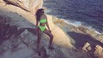 Pantai dan Cantiknya Model Victorias Secret, Shanina Shaik