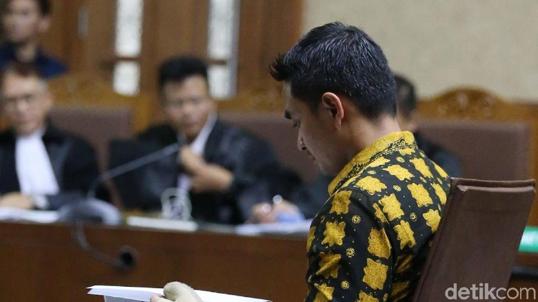 Zumi Zola Terancam 20 Tahun Penjara Zumi Zola Terancam 20 Tahun Penjara
